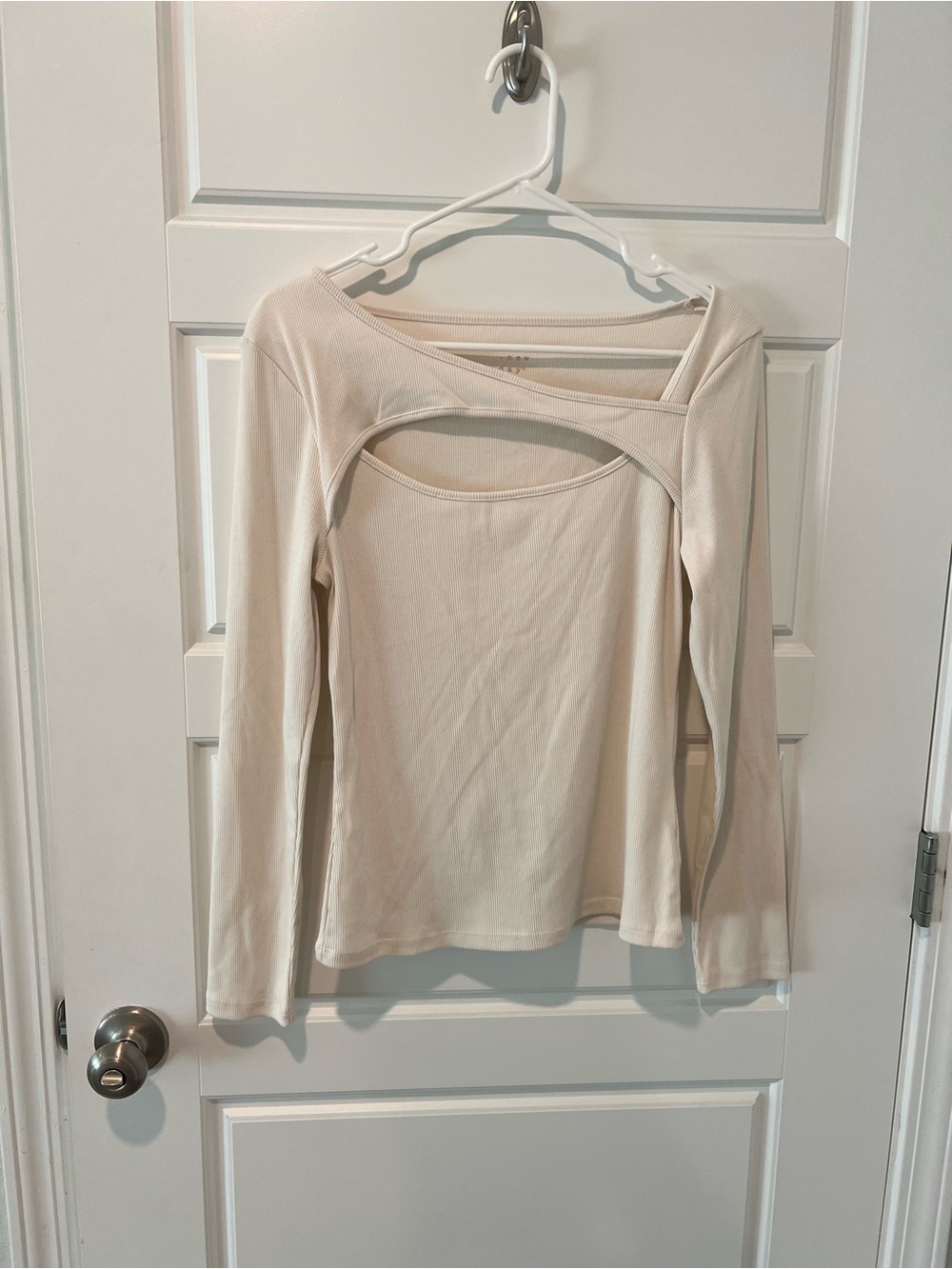 a new day Cream Long-Sleeve Cutout Front Top